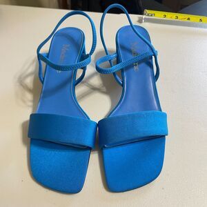 Madeline Ruby strappy heeled sandals block heel blue sz 10